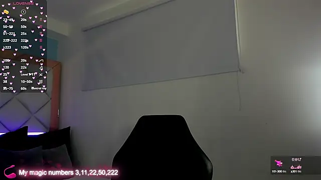 Snapshot of molly_gomezz chatting on September 21, 2025, 7:59 pm molly gomezz online show from September 21, 2025, 7:59 pm