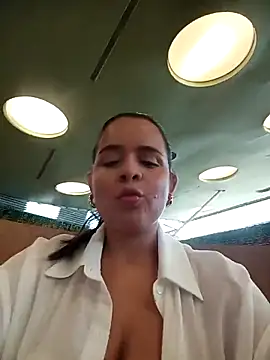 Lambedora 69 online show from October 20, 2025, 7:58 pm