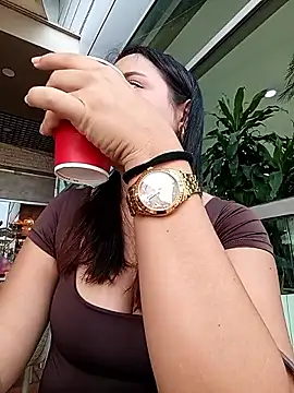 Lambedora 69 online show from March 7, 2026, 7:44 pm