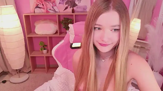 Snapshot of milaa_sun chatting on April 25, 2026, 1:41 pm milaa sun online show from April 25, 2026, 1:41 pm