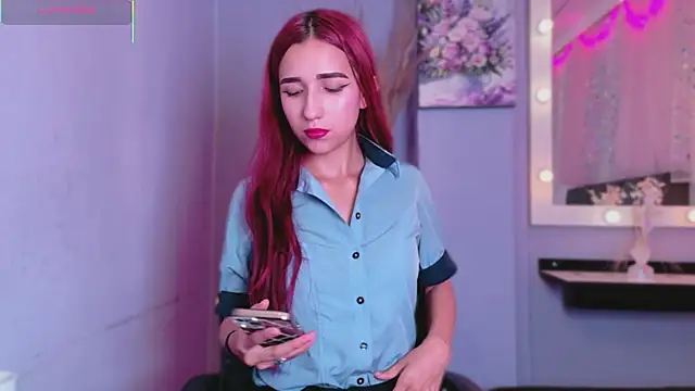 NataliaPrada s online show from November 11, 2025, 7:36 pm