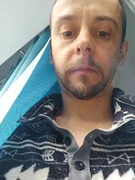 ijustwannafuckyou6969 online show from February 15, 2026, 7:51 am