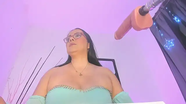 AlicePipper online show from March 22, 2026, 11:52 pm