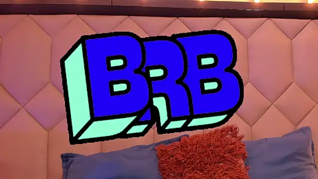 Scarletbigbug online show from October 31, 2025, 11:33 am