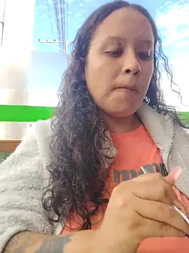 You-sexy-starr online show from November 25, 2025, 5:35 pm