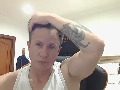 Snapshot of TroyDieselXXX chatting on September 22, 2025, 4:09 pm TroyDieselXXX online show from September 22, 2025, 4:09 pm