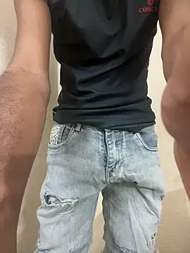 zack6x online show from April 1, 2026, 7:33 pm