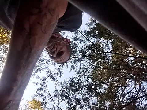 Snapshot of helldonk chatting on September 13, 2025, 10:53 pm helldonk online show from September 13, 2025, 10:53 pm