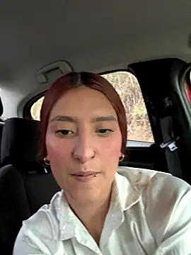 Scaarlettfox online show from September 18, 2025, 7:27 pm