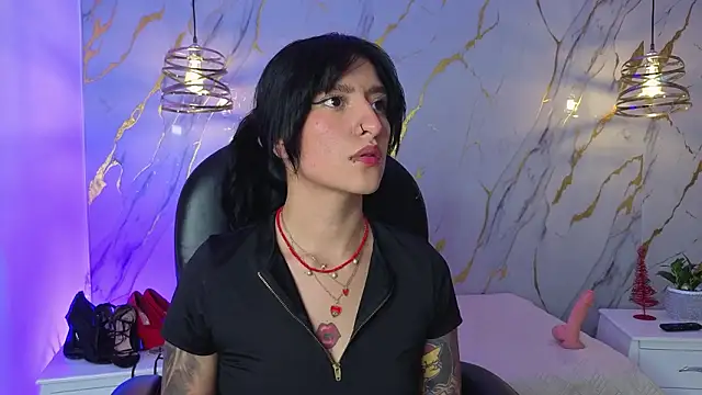 Scaarlettfox online show from March 12, 2026, 7:20 pm