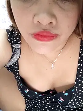 Sweetheart Claire online show from October 5, 2025, 3:10 pm