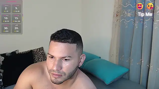 Tim mz01 online show from October 14, 2025, 7:25 pm