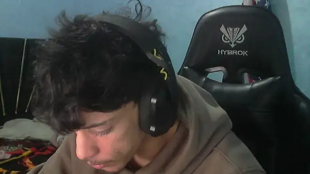 Dark DesireX online show from December 17, 2025, 12:44 pm