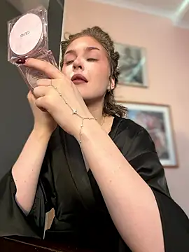 Snapshot of KellyKeler chatting on January 16, 2026, 10:19 am KellyKeler online show from January 16, 2026, 10:19 am