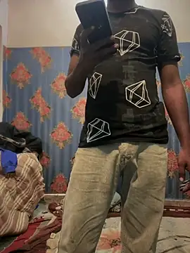 Munny6677 online show from October 28, 2025, 8:33 pm