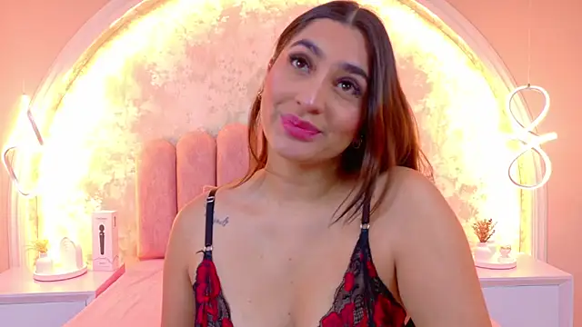 JasmineRhodes online show from February 5, 2026, 12:32 pm