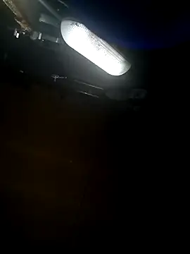 Us3rBuzuh online show from March 11, 2026, 2:50 am