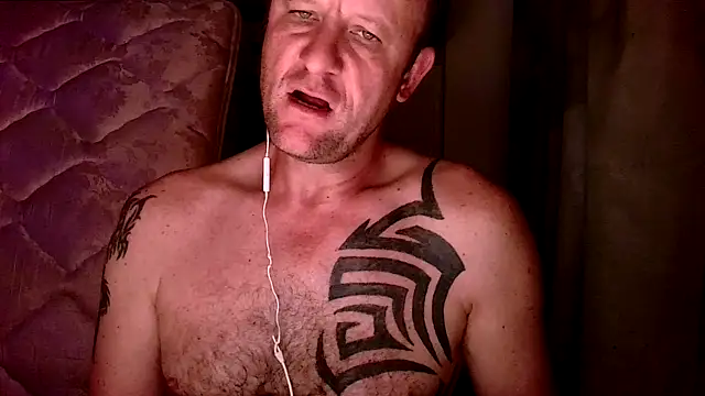 Yournaughty online show from October 16, 2025, 4:02 am