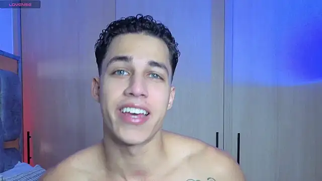 Snapshot of orionblaze69_ chatting on October 30, 2025, 12:12 am orionblaze69 online show from October 30, 2025, 12:12 am