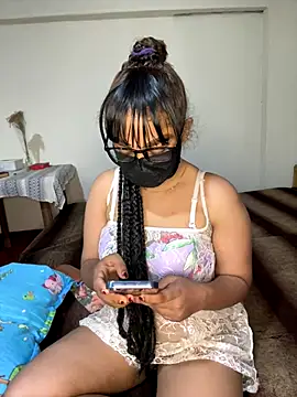 Ariana  Marie online show from September 18, 2025, 11:18 pm