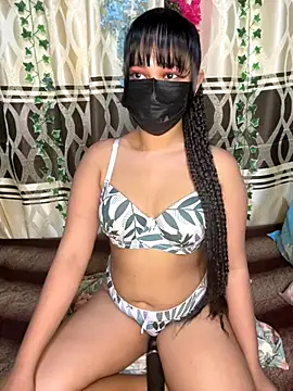 Ariana  Marie online show from November 13, 2025, 12:26 pm