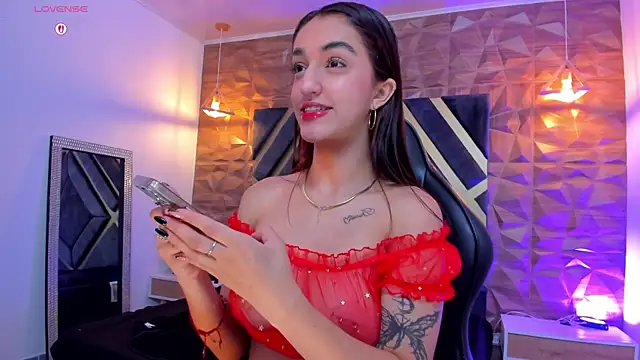 Snapshot of LexiVie_ chatting on September 19, 2025, 11:16 pm LexiVie online show from September 19, 2025, 11:16 pm