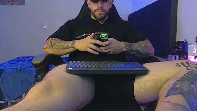 Ades Lowe online show from February 16, 2026, 9:16 am