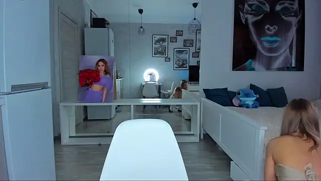 Snapshot of MashaFromRussia__ chatting on October 15, 2025, 11:21 am MashaFromRussia   online show from October 15, 2025, 11:21 am