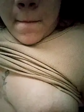 Mari29patty online show from October 26, 2025, 8:37 pm