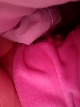 Snapshot of Hottiesophie chatting on April 6, 2026, 4:46 am Hottiesophie online show from April 6, 2026, 4:46 am