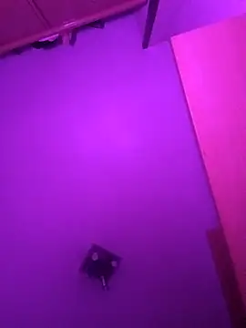 Snapshot of Hottiesophie chatting on April 13, 2026, 2:17 am Hottiesophie online show from April 13, 2026, 2:17 am