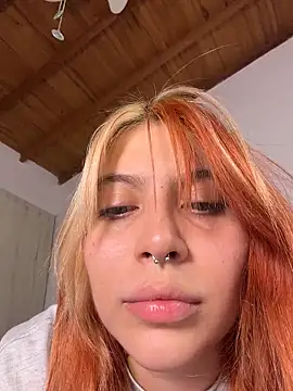 YunoRose  online show from February 10, 2026, 4:05 am