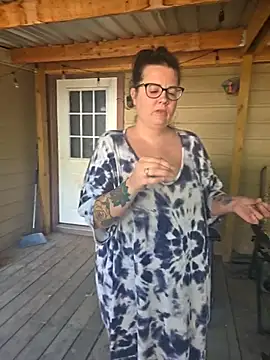 Snapshot of valeriejane chatting on October 11, 2025, 2:48 pm valeriejane online show from October 11, 2025, 2:48 pm