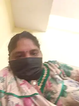 Villageanuty online show from September 10, 2025, 11:10 am