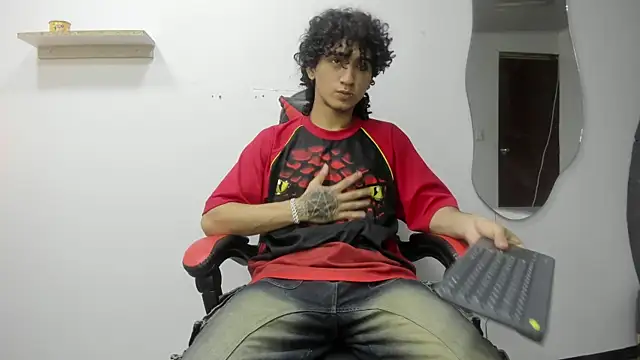 JackesTaylor online show from October 26, 2025, 5:02 am