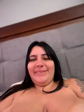 victoria amatista  online show from June 21, 2026, 10:12 pm