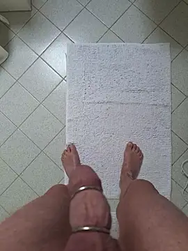 Snapshot of minnetird chatting on December 16, 2025, 9:58 am minnetird online show from December 16, 2025, 9:58 am