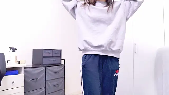 MAIMAI-club online show from February 8, 2026, 5:44 am