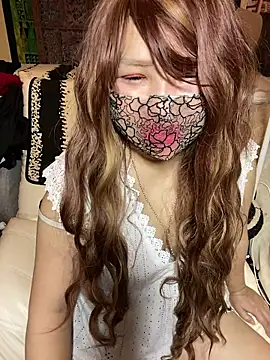 xoxLILxMELOxox online show from October 28, 2025, 2:31 pm