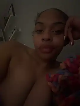 Regina69slut online show from June 22, 2026, 12:24 am