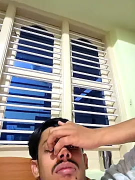 FuturisticFlash95 online show from June 25, 2026, 4:33 pm