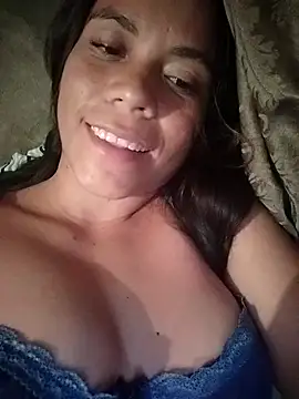 patricia-blosson online show from September 19, 2025, 12:45 am