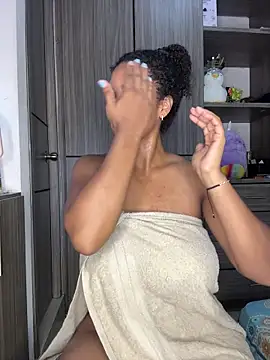 Mia sweet80 online show from October 23, 2025, 3:06 am