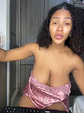 Mia sweet80 online show from December 14, 2025, 9:52 pm