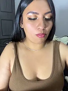 Snapshot of Issa_Santana chatting on October 13, 2025, 7:36 pm Issa Santana online show from October 13, 2025, 7:36 pm