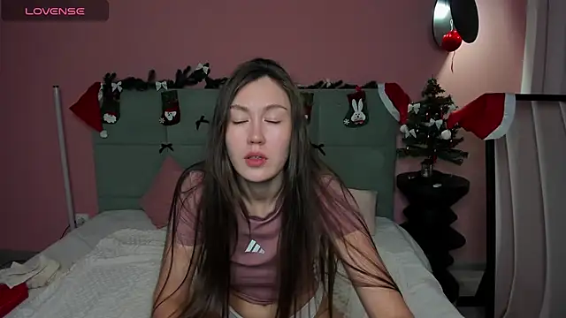 Tina Porter online show from December 16, 2025, 1:21 am