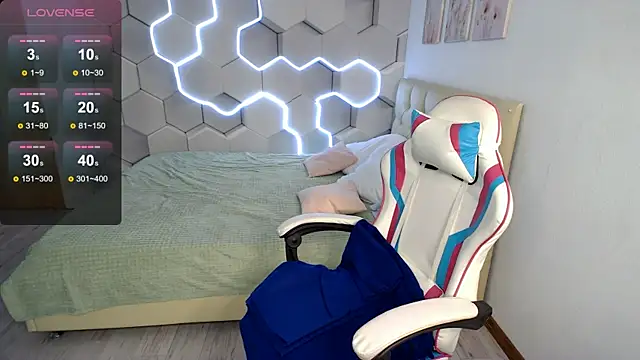 aliicemeow online show from May 30, 2026, 2:30 am