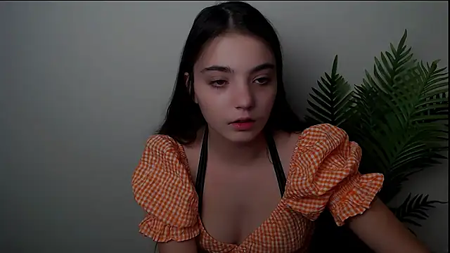 Sun Shine   online show from September 11, 2025, 11:27 pm