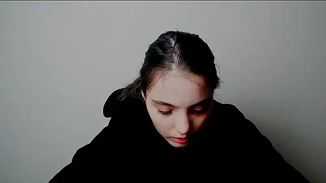 Sun Shine   online show from October 6, 2025, 8:50 pm