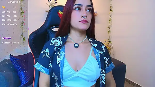 ViolethRosse online show from March 5, 2026, 1:12 am